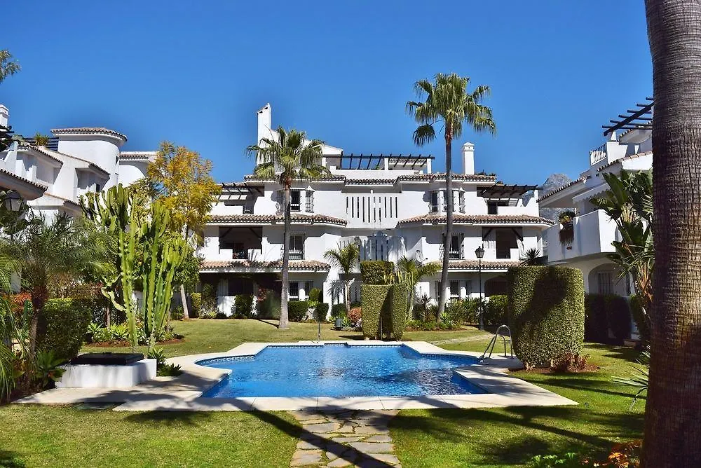 Los Naranjos De Marbella 0*,