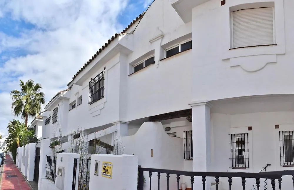 Los Naranjos De Marbella Apartment